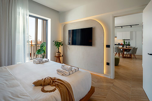 The Deluxe Suite