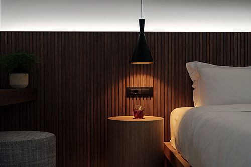 The Deluxe Suite