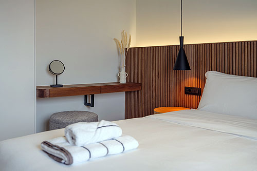 The Deluxe Suite